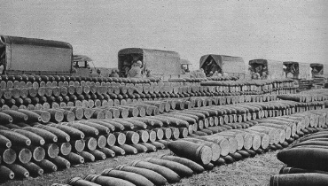 Dépôt de munitions pendant la bataille de Verdun.